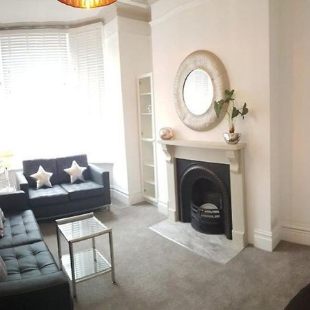 Junior Homes Birmingham Bagian luar foto